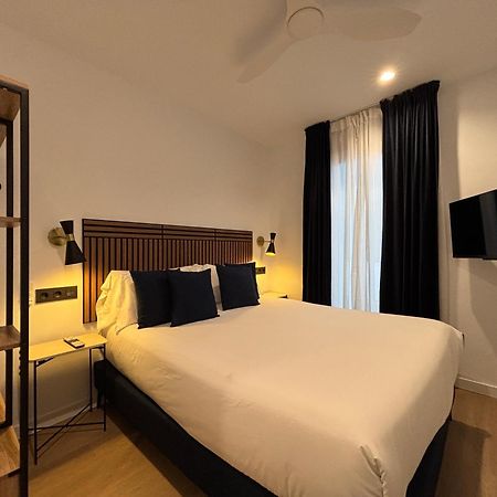Arenal Suites Bilbao Exterior foto