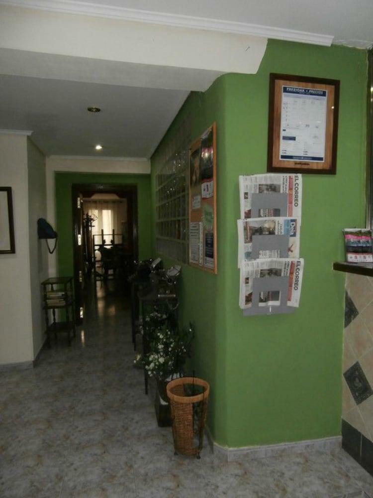 Arenal Suites Bilbao Exterior foto